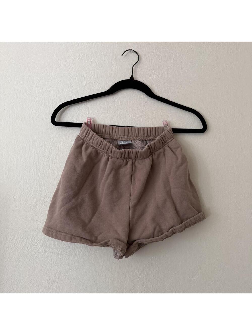 Aritzia Women's Brown and Pink Shorts